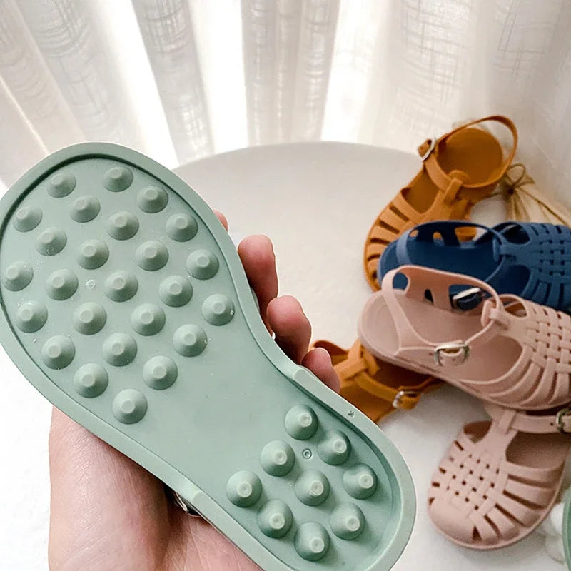 Toddler Jelly Sandals – Soft, Flexible & Water-Resistant Summer Shoes (1 – 8 Years)