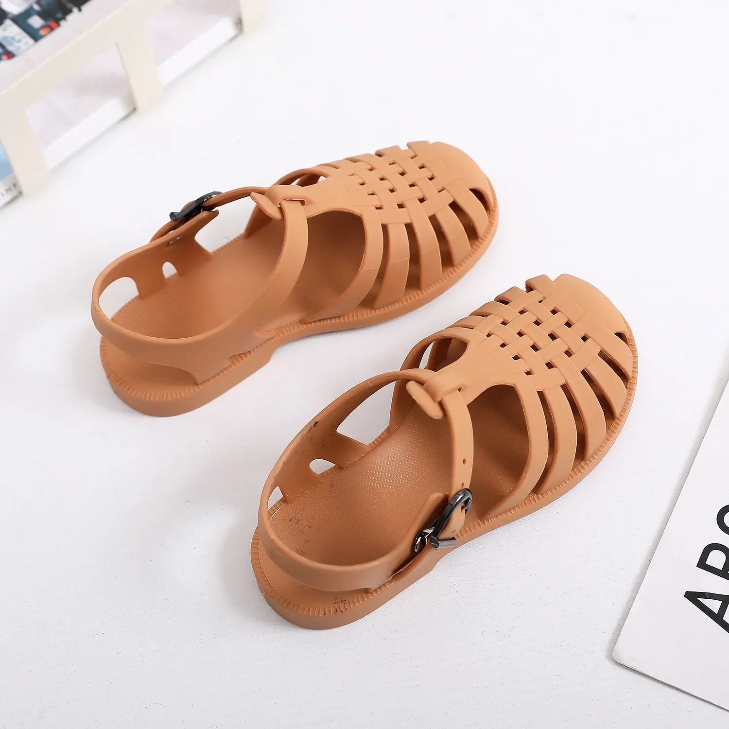 Toddler Jelly Sandals – Soft, Flexible & Water-Resistant Summer Shoes (1 – 8 Years)