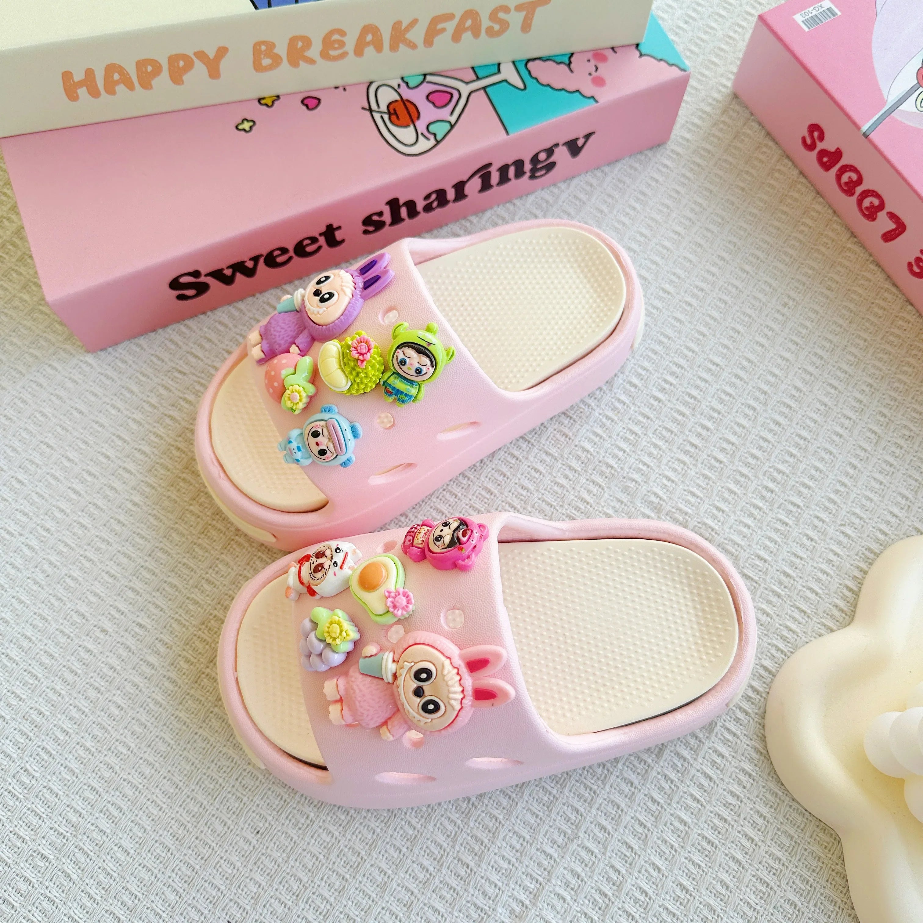 Kids Cartoon EVA Slippers – Lightweight Non-Slip Sandals for Boys & Girls | Summer Indoor & Outdoor Shoes (3-8 years)