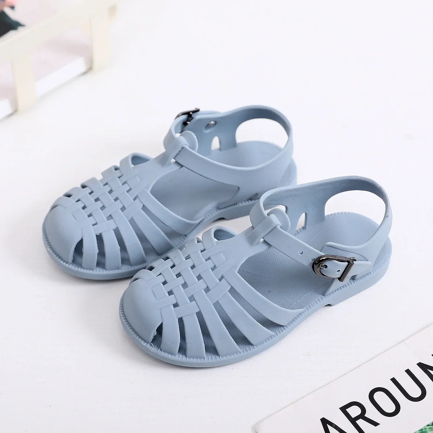 Toddler Jelly Sandals – Soft, Flexible & Water-Resistant Summer Shoes (1 – 8 Years)