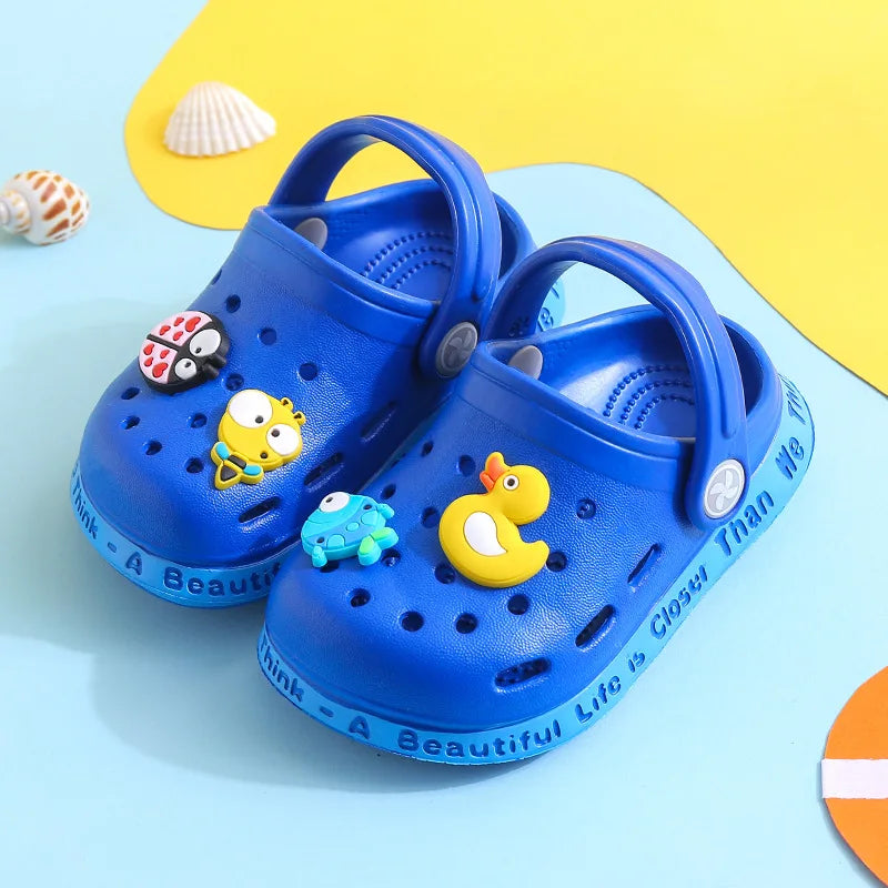 Stylish Waterproof Jelly‑Style Clogs for Kids – Lightweight, Easy‑On Summer Shoes (1 – 6 Years)