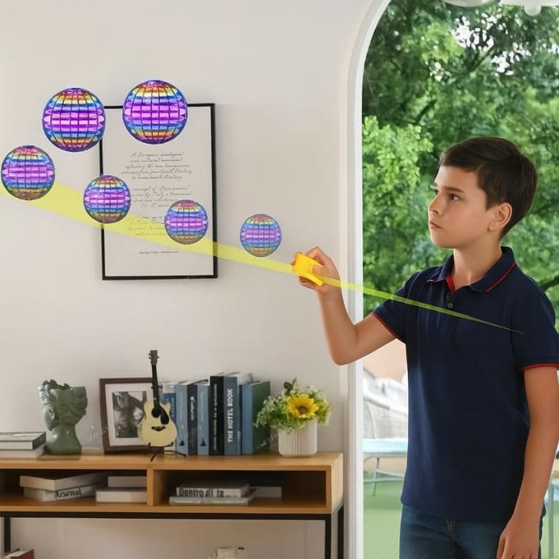 Interactive Flying Light Orb Toy for Kids – Rechargeable LED Sensory Ball for Fun & Learning (6–14 years)