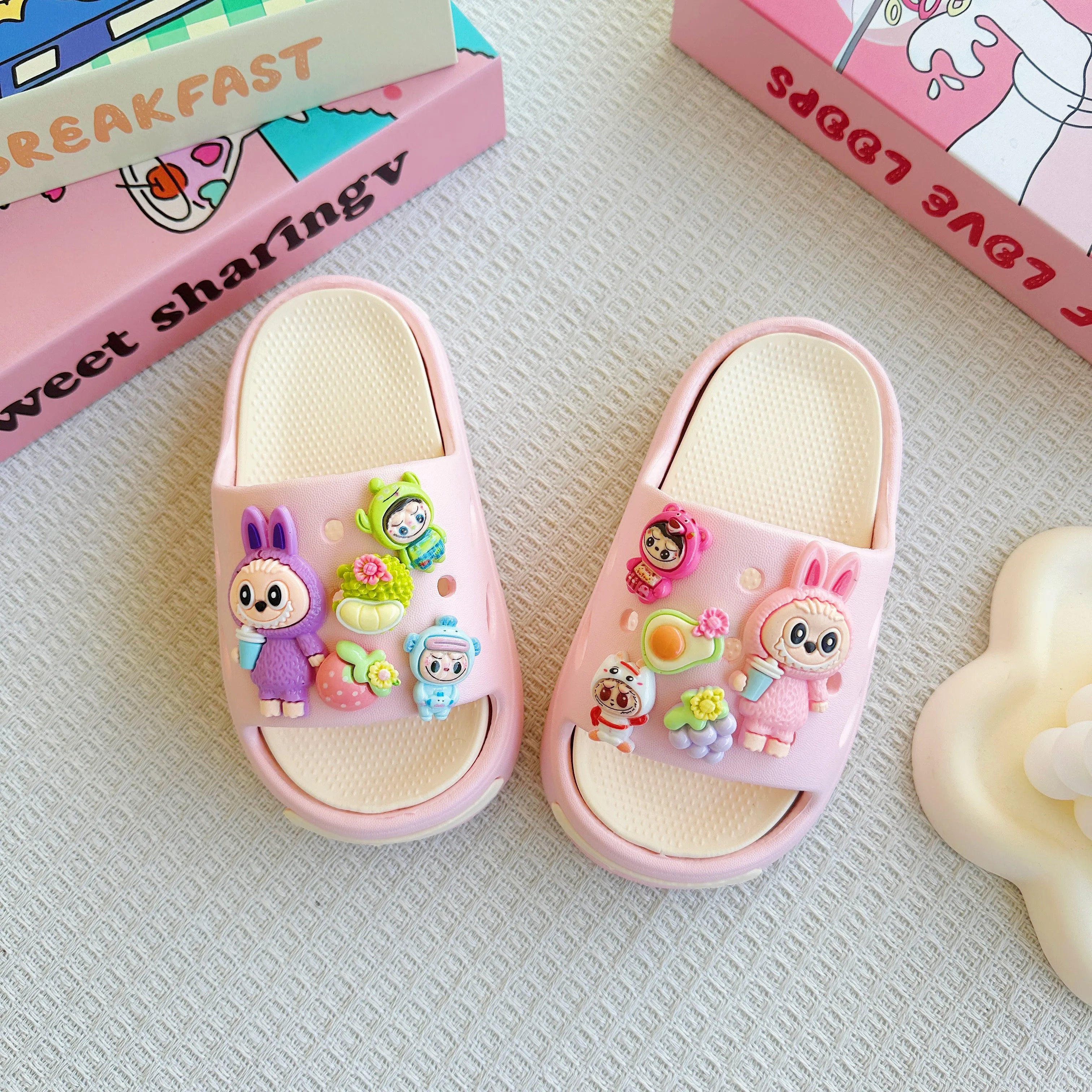 Kids Cartoon EVA Slippers – Lightweight Non-Slip Sandals for Boys & Girls | Summer Indoor & Outdoor Shoes (3-8 years)